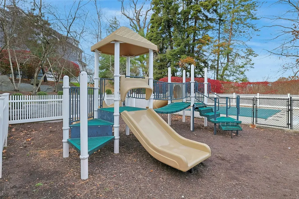 72 Mystic Drive Ossining NY 10562