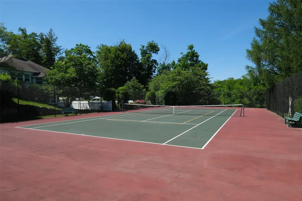 72 Mystic Drive Ossining NY 10562