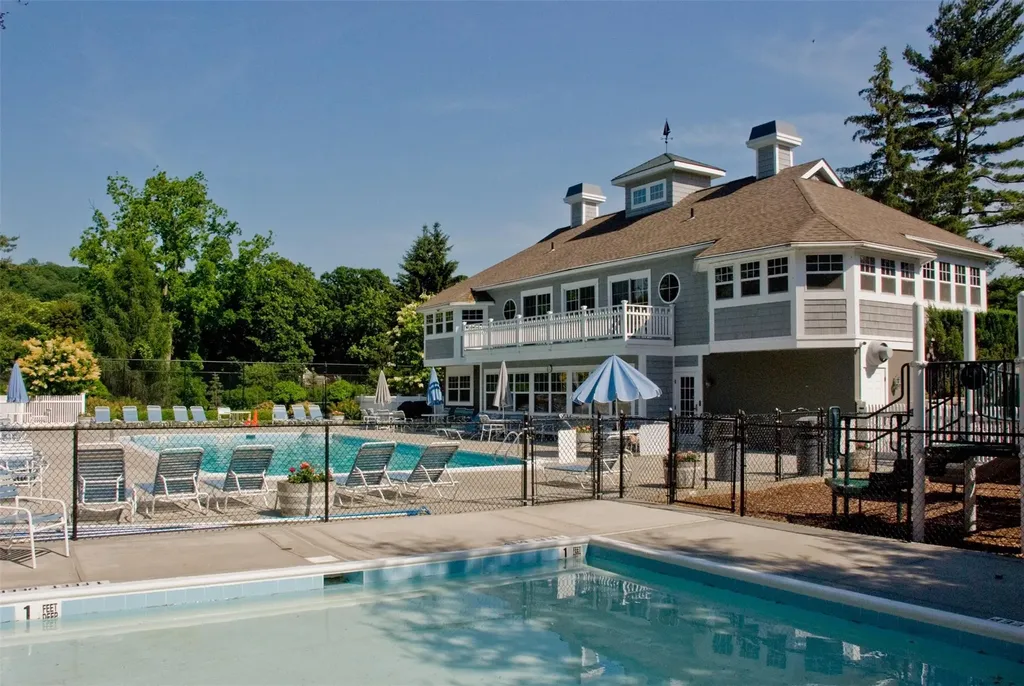 72 Mystic Drive Ossining NY 10562