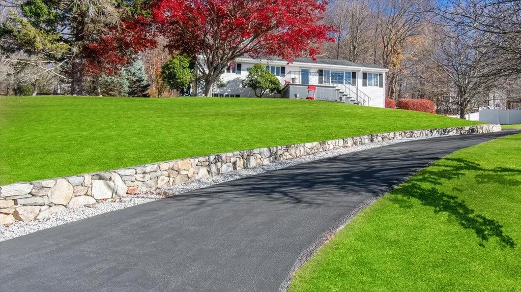 43 Lakeview Road Carmel NY 10512