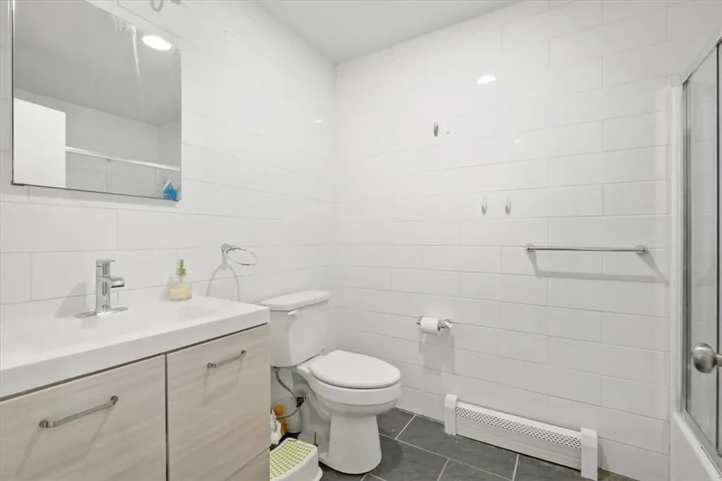 12 3rd Street Marlboro NY 12547