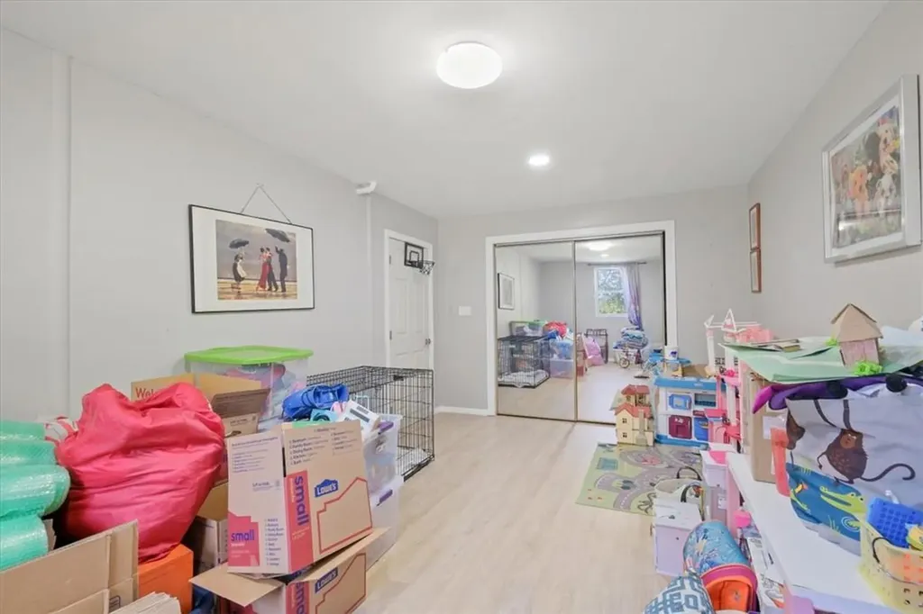 12 3rd Street Marlboro NY 12547
