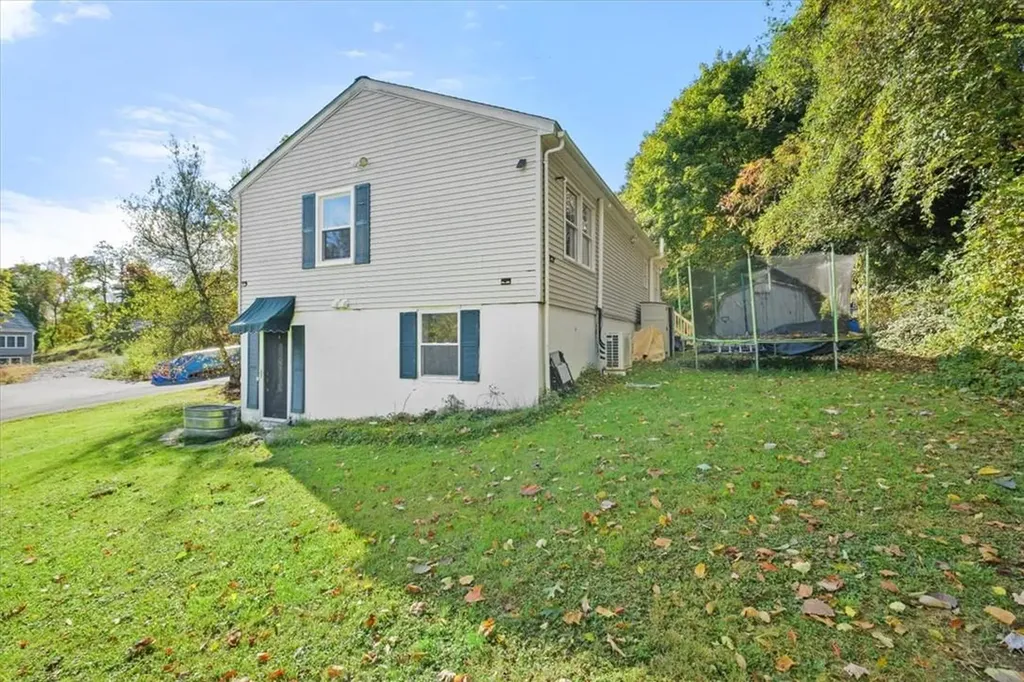 12 3rd Street Marlboro NY 12547