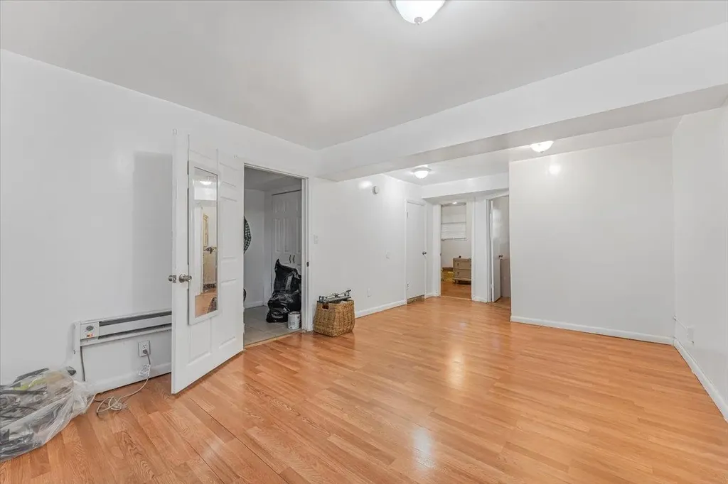 1623 Undercliff Avenue Bronx NY 10453