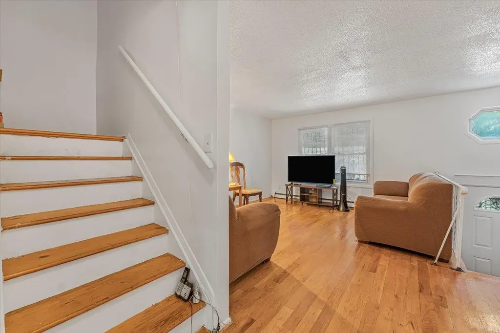 1623 Undercliff Avenue Bronx NY 10453