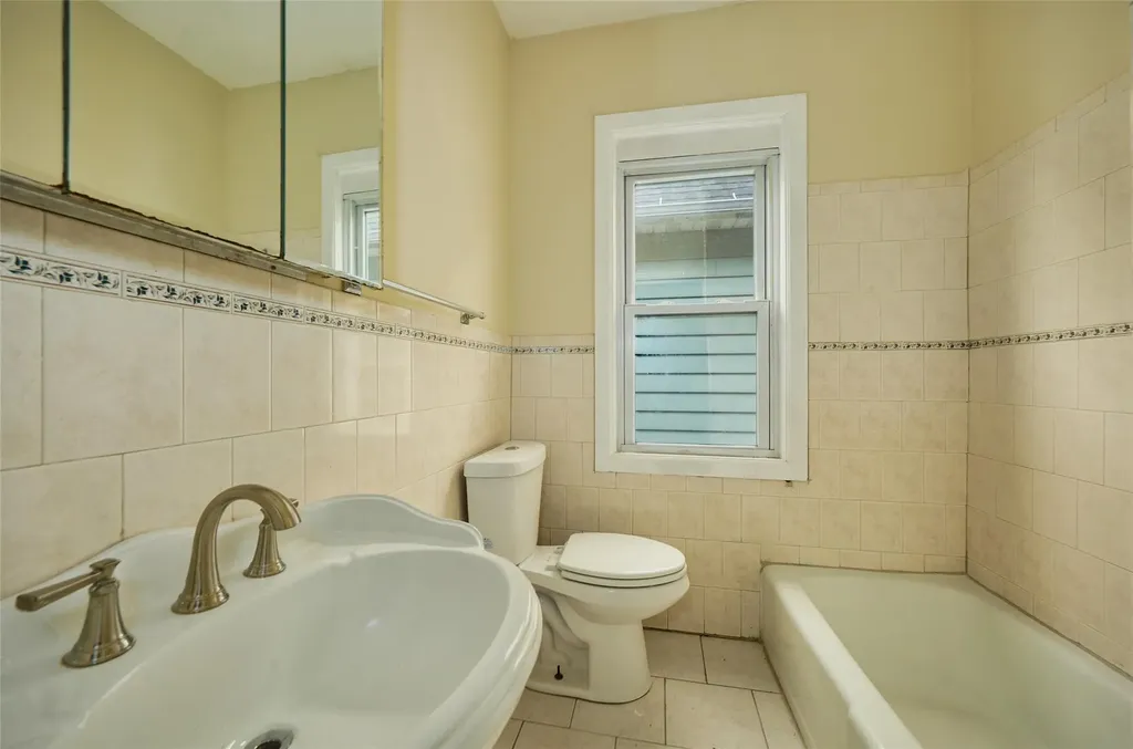12 Franklin Street Poughkeepsie NY 12601