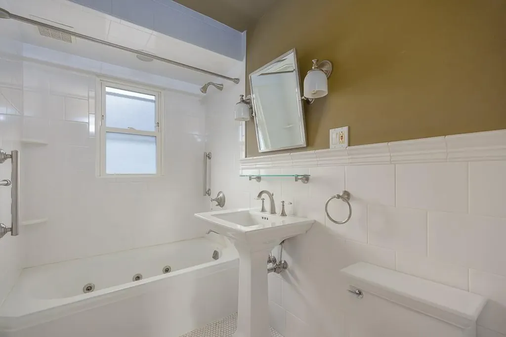 40 Bogert Avenue Pearl River NY 10965