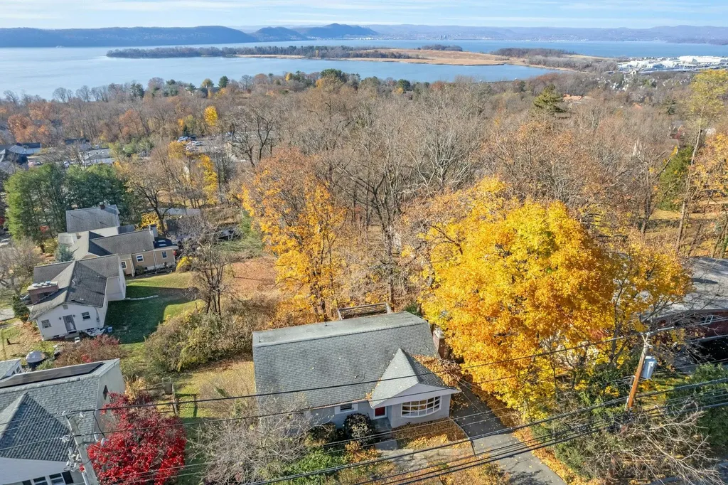 63 Cedar Lane Ossining NY 10562
