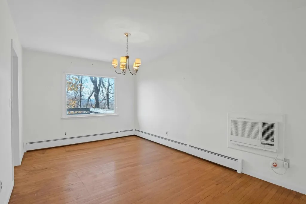 63 Cedar Lane Ossining NY 10562