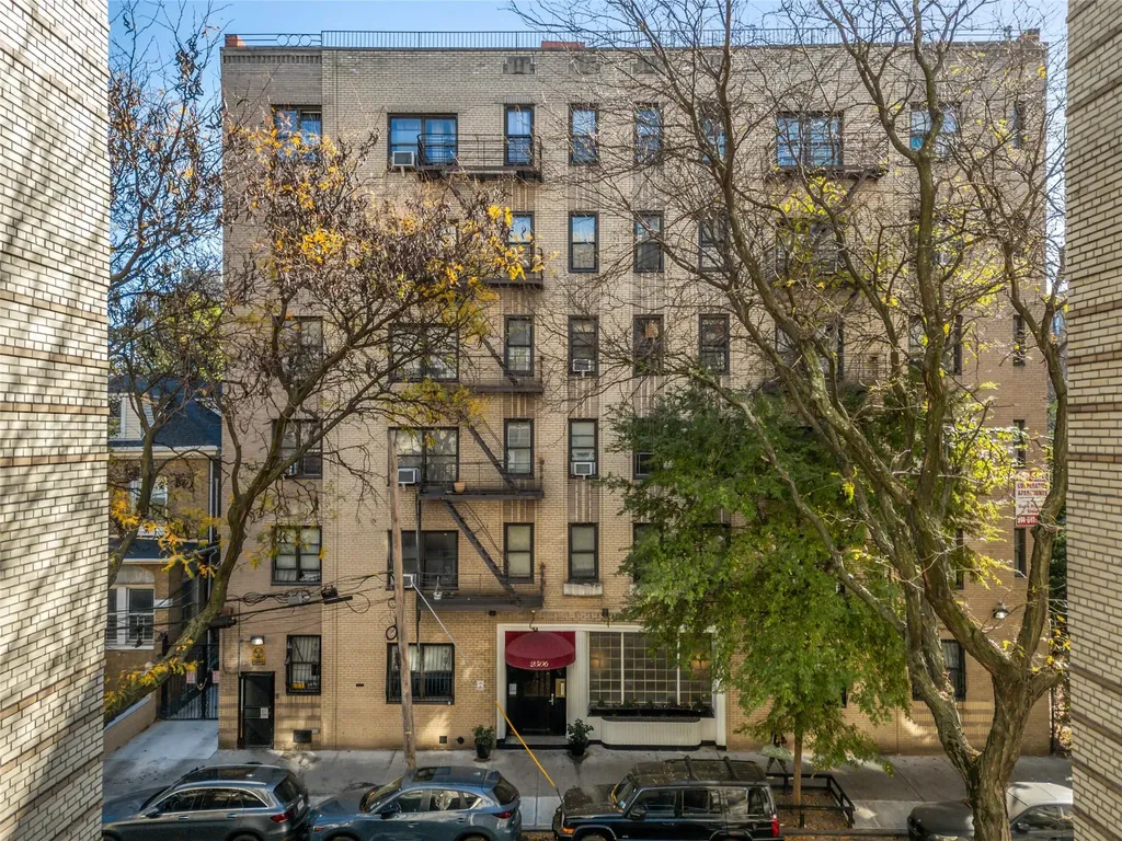 2506 Davidson Avenue Bronx NY 10468