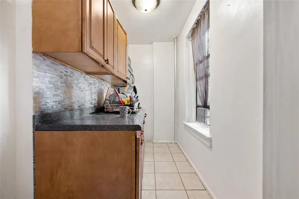 2506 Davidson Avenue Bronx NY 10468