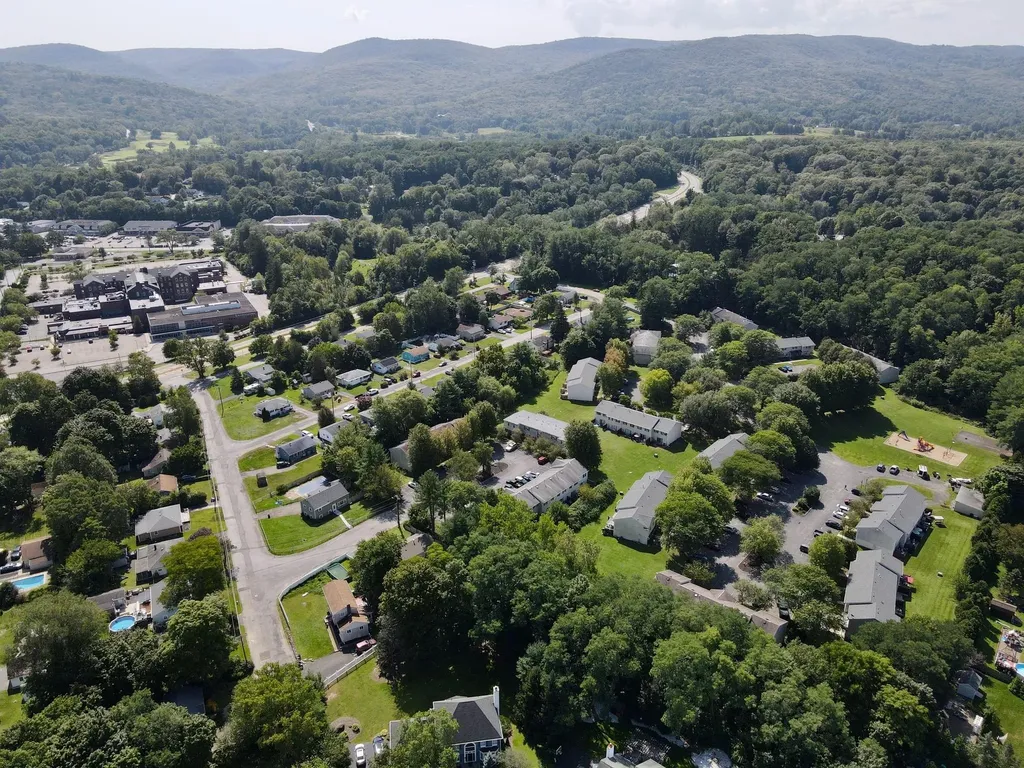 20 Brewster Road Cornwall NY 12518