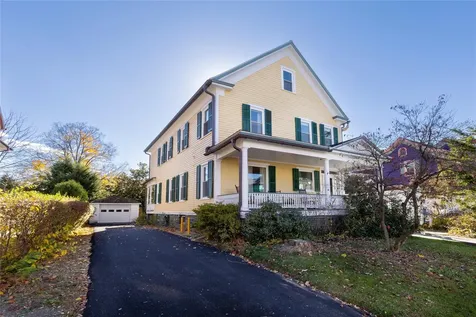 36 Warren Street Kingston NY 12401