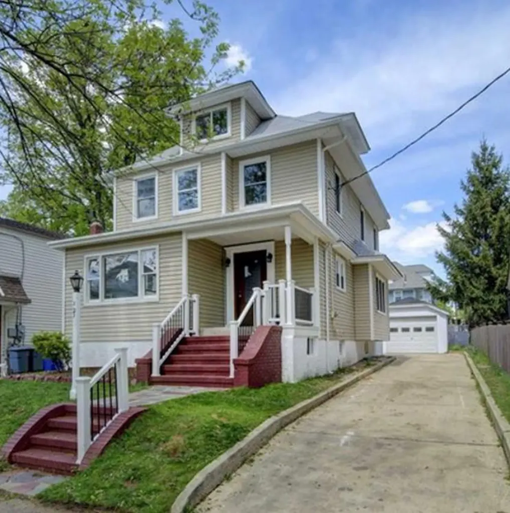 121 Elmwood Avenue Out Of Area NJ 07603