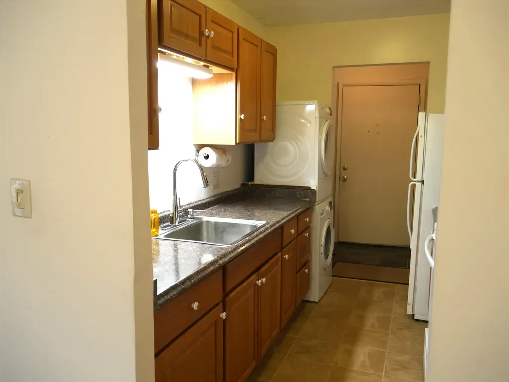 4 Loudon Drive Fishkill NY 12524