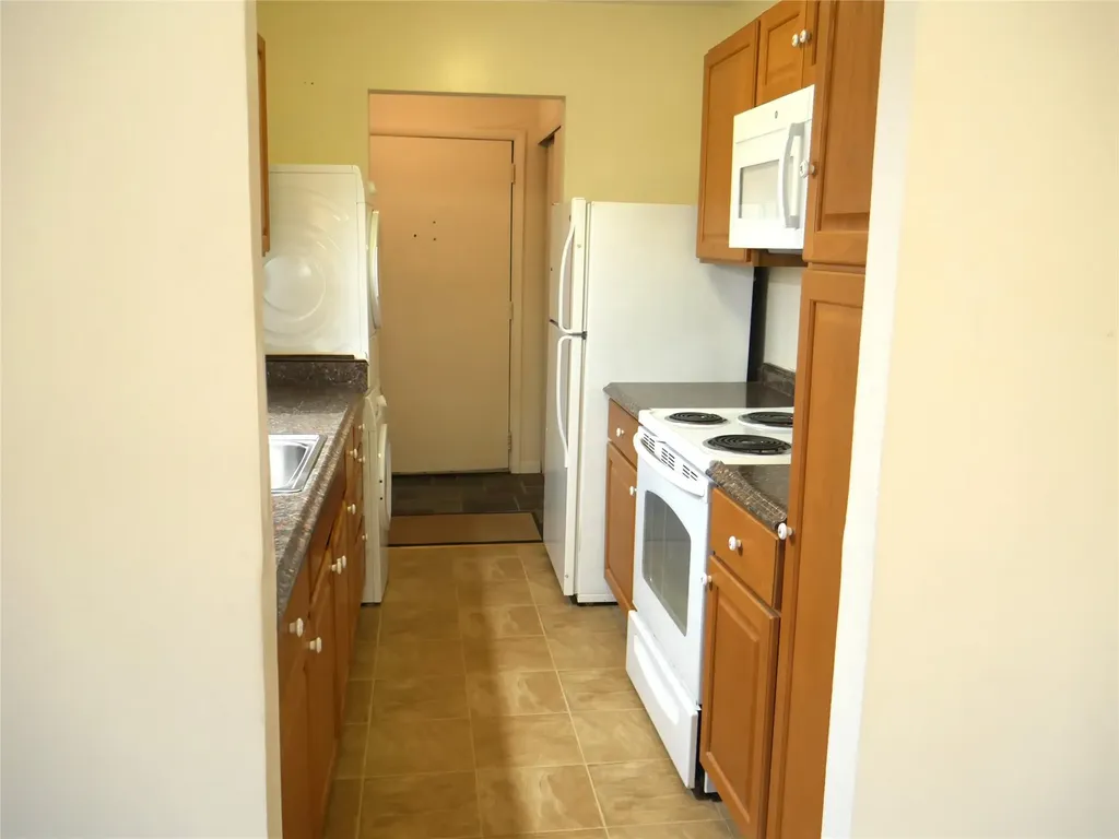 4 Loudon Drive Fishkill NY 12524