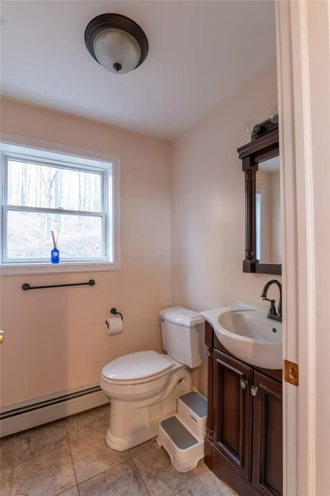 374 E Hill Road Jeffersonville NY 12748