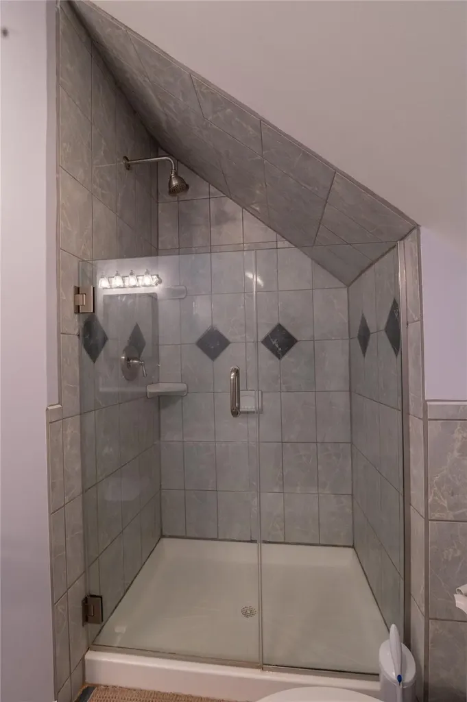 374 E Hill Road Jeffersonville NY 12748