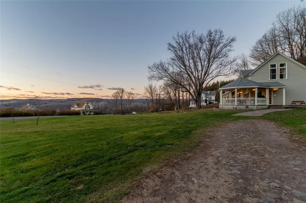 374 E Hill Road Jeffersonville NY 12748