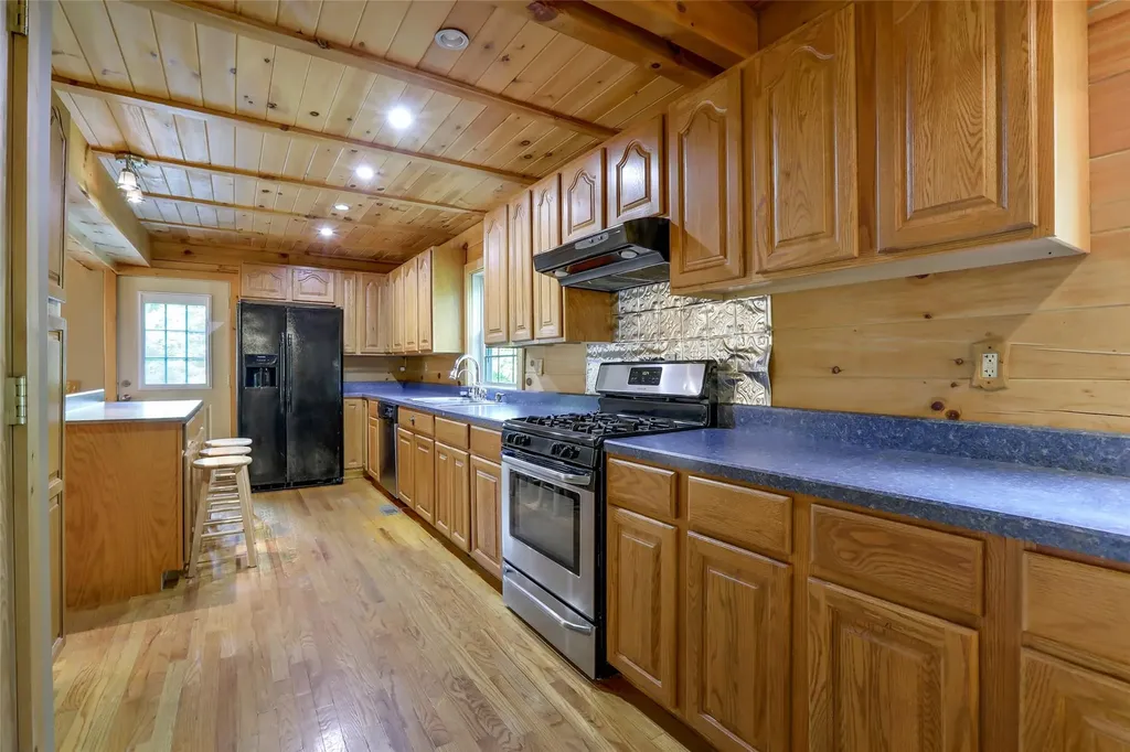 12 Constable Lane Rosendale NY 12472