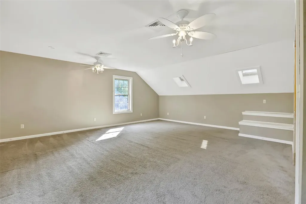 12 Constable Lane Rosendale NY 12472