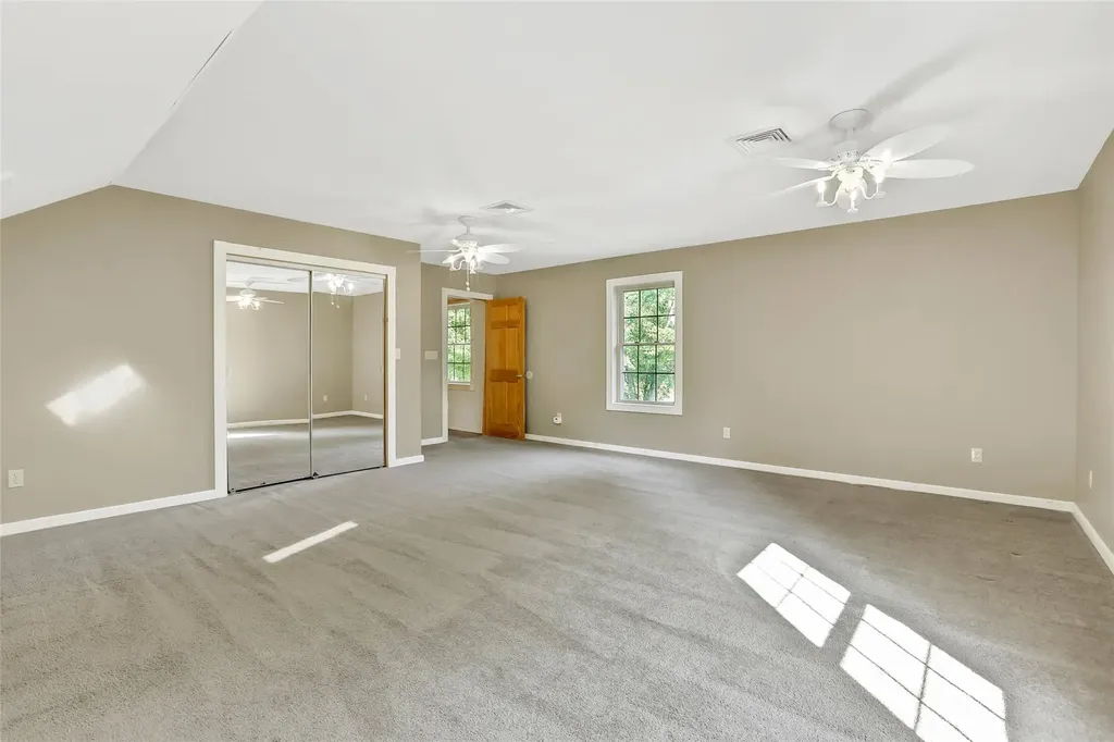 12 Constable Lane Rosendale NY 12472