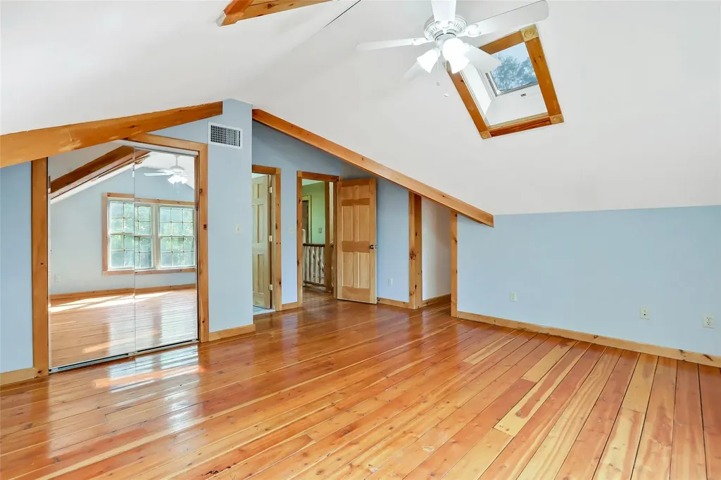 12 Constable Lane Rosendale NY 12472