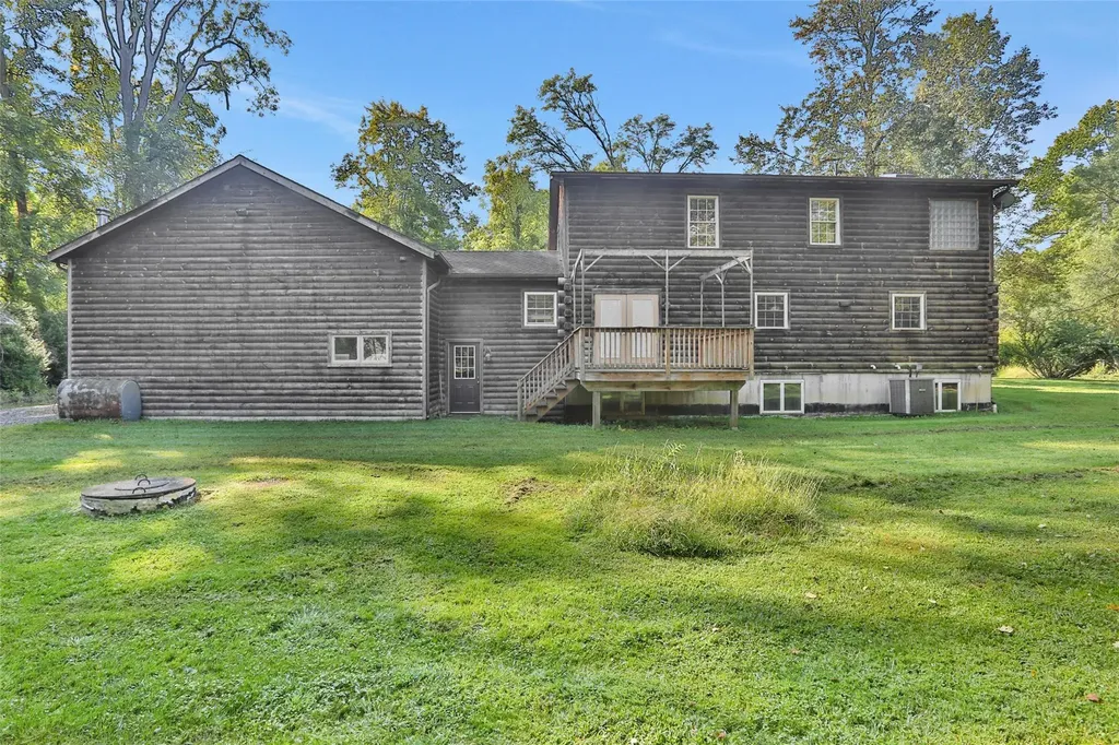 12 Constable Lane Rosendale NY 12472