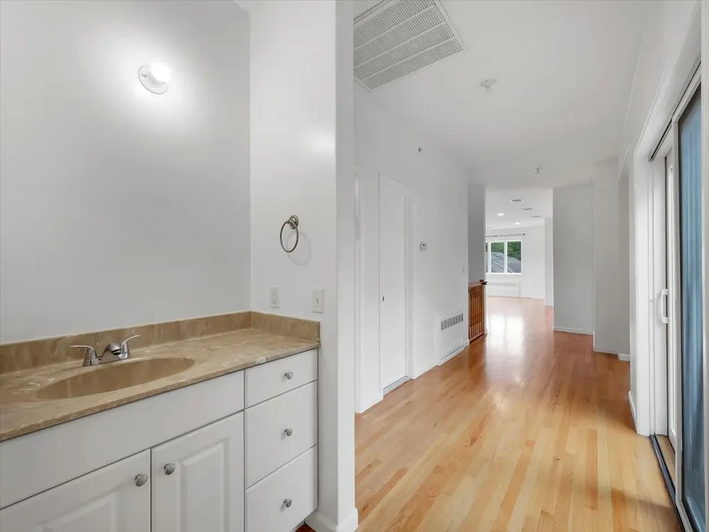 480 W Central Avenue Spring Valley NY 10977
