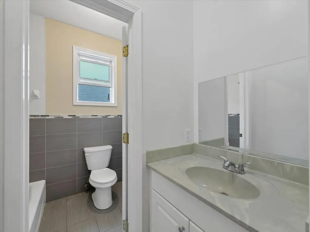 480 W Central Avenue Spring Valley NY 10977