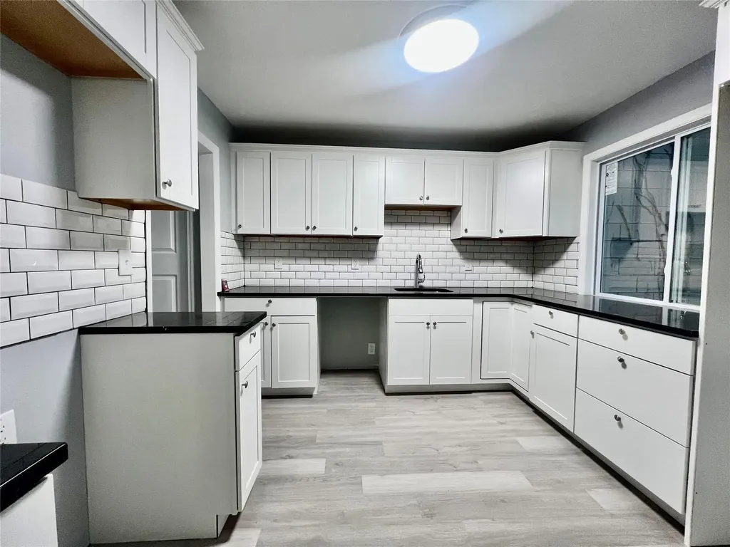 84 Sandburg Court Middletown NY 10941