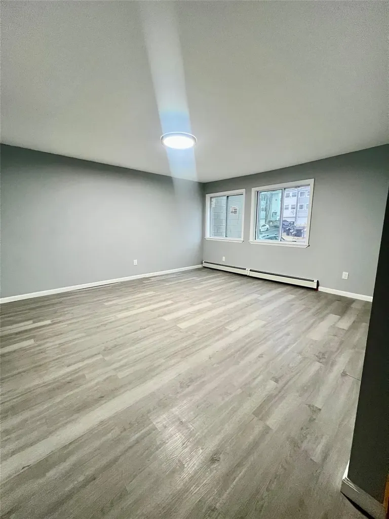 84 Sandburg Court Middletown NY 10941