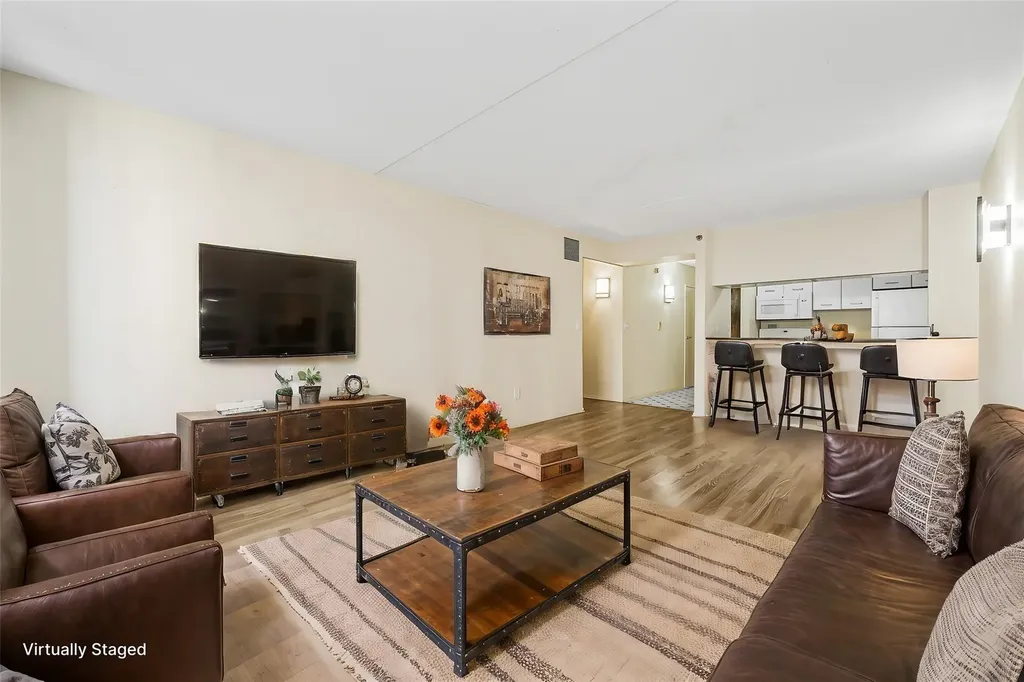 4 Martine Avenue White Plains NY 10606