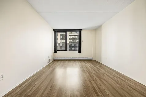 4 Martine Avenue White Plains NY 10606