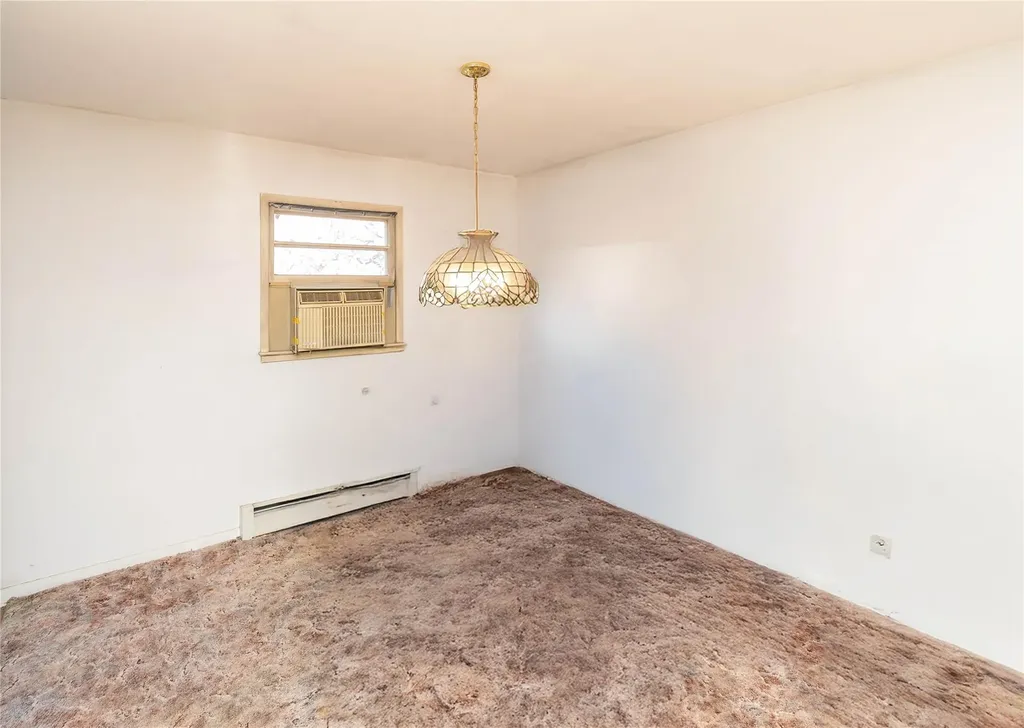20 Quaker Hill Road Monroe NY 10950