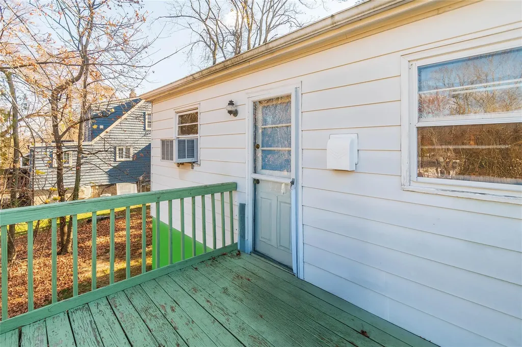 20 Quaker Hill Road Monroe NY 10950