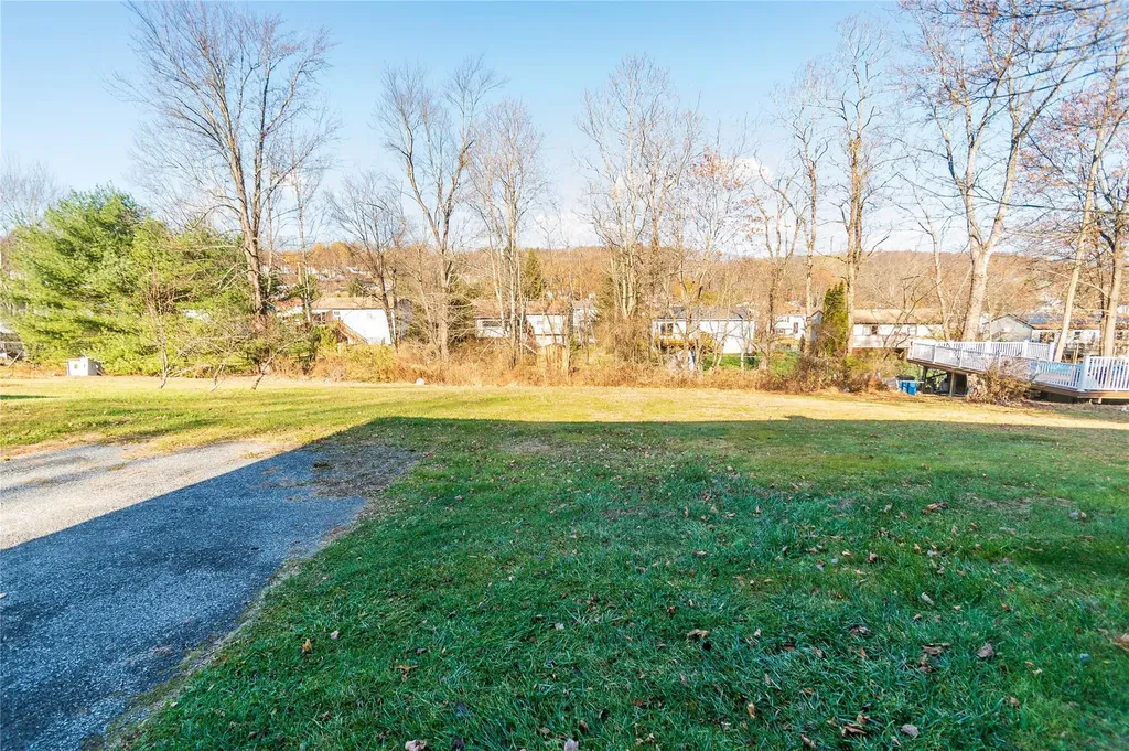 20 Quaker Hill Road Monroe NY 10950
