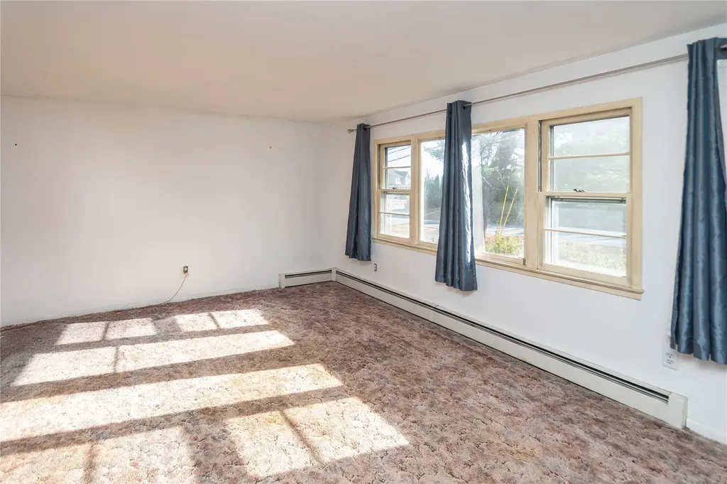 20 Quaker Hill Road Monroe NY 10950
