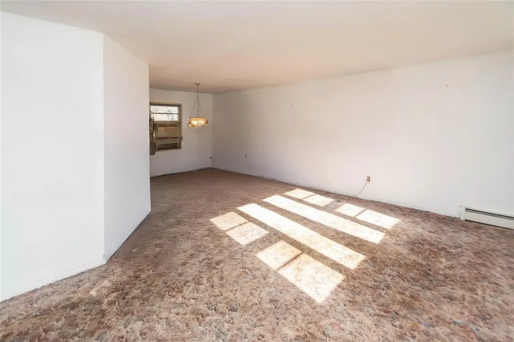 20 Quaker Hill Road Monroe NY 10950