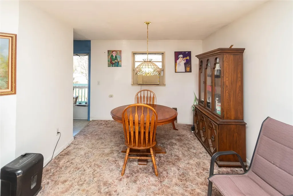 20 Quaker Hill Road Monroe NY 10950