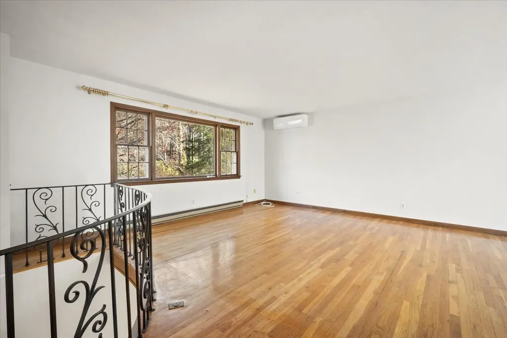 136 Hustis Road Cold Spring NY 10516
