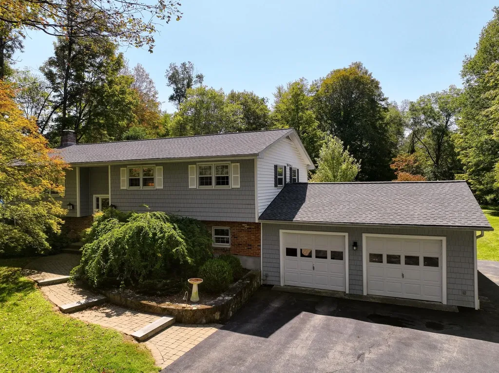 136 Hustis Road Cold Spring NY 10516