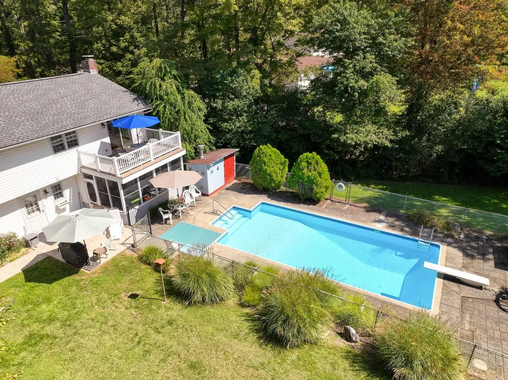 136 Hustis Road Cold Spring NY 10516
