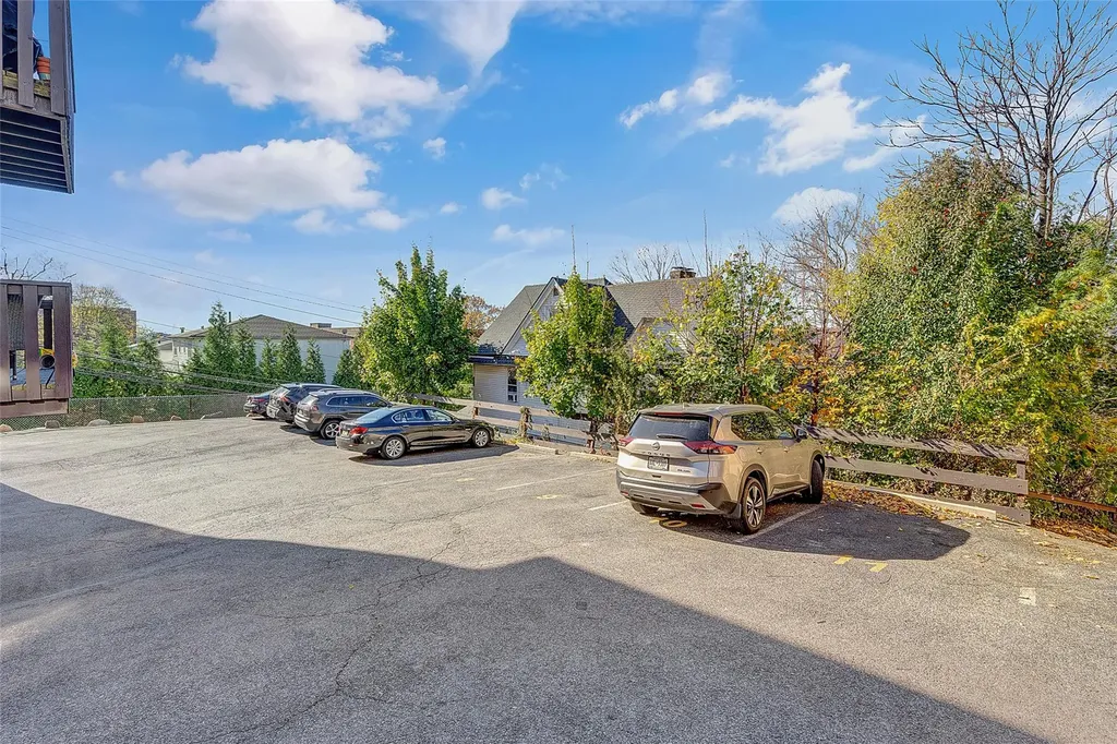 345 N Broadway Yonkers NY 10701
