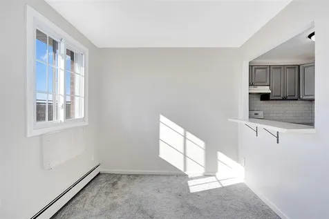 345 N Broadway Yonkers NY 10701