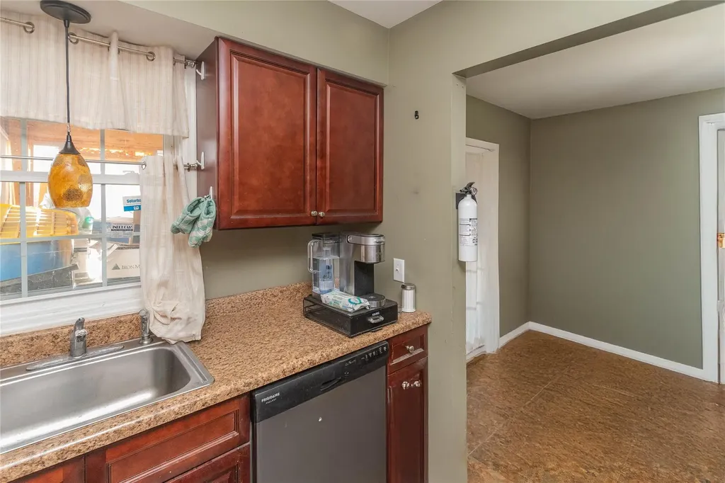 23 Toc Drive Highland NY 12528