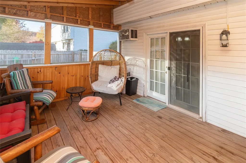 23 Toc Drive Highland NY 12528