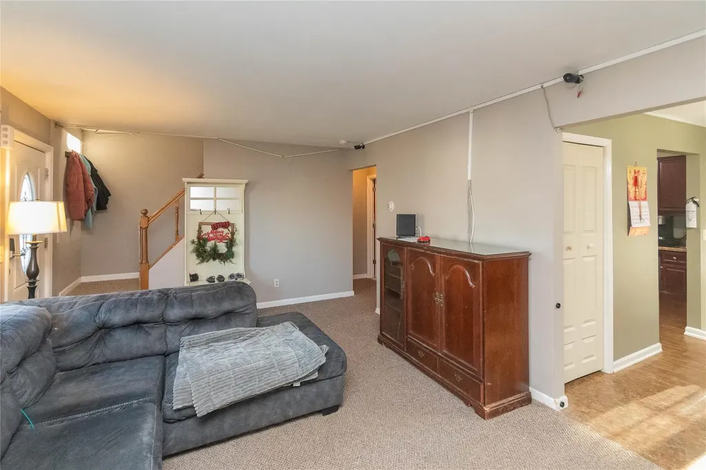 23 Toc Drive Highland NY 12528
