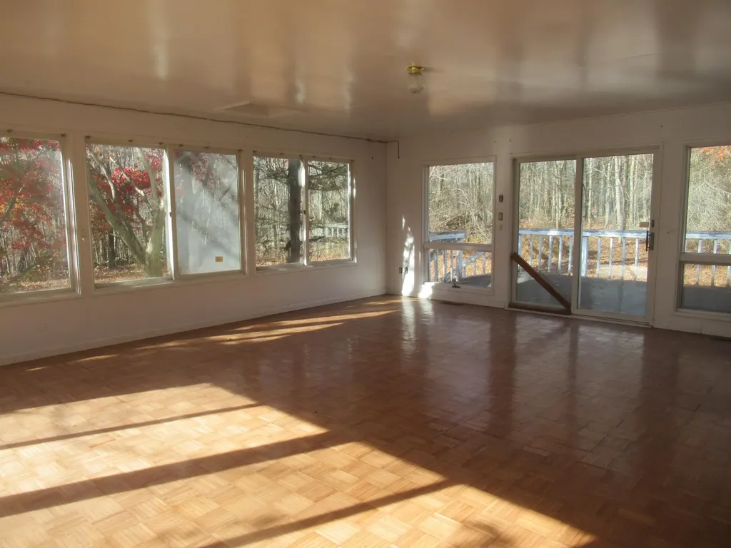 8 Brady Lane Pawling NY 12564