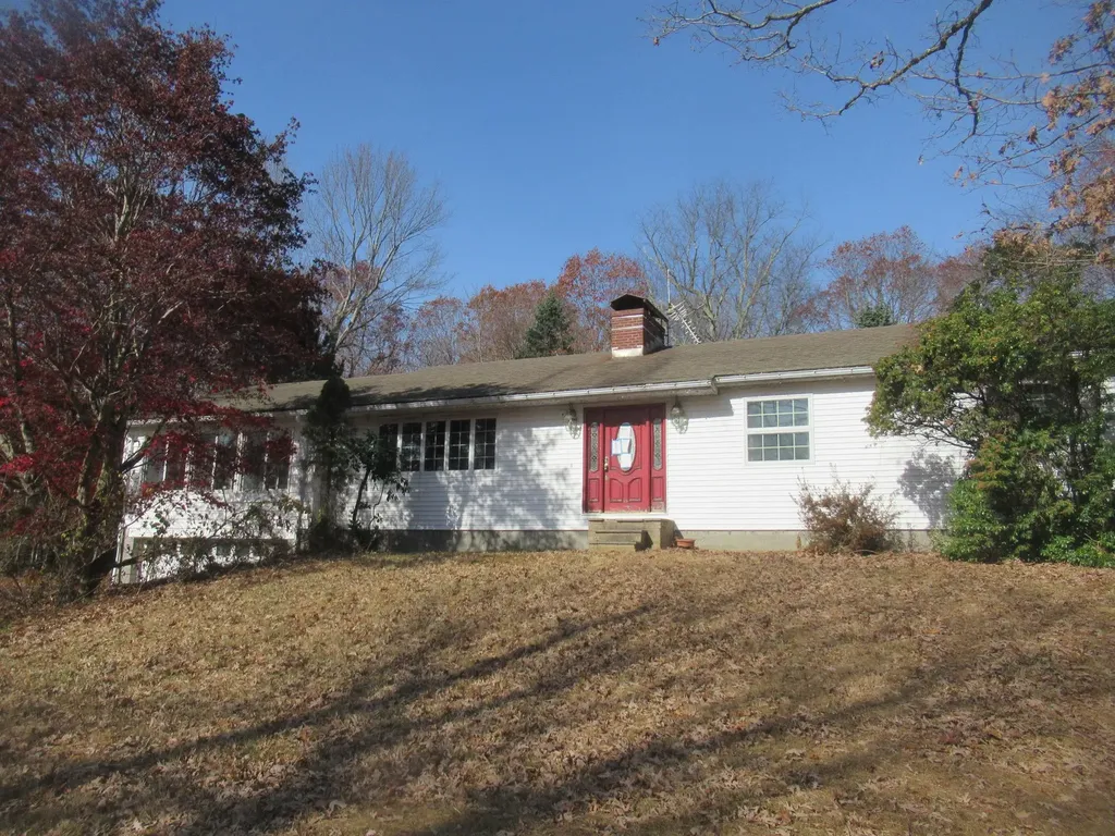 8 Brady Lane Pawling NY 12564